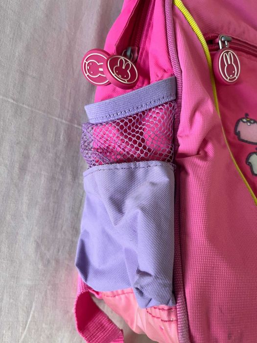 Mochila escolar Miffy rosa e lilás, cerca de 25 x 30 cm
