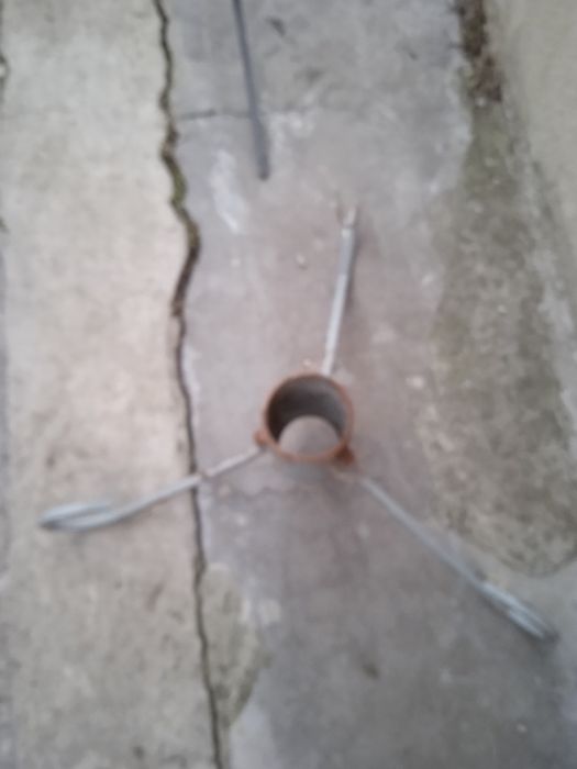 Подставки для ёлок из металла