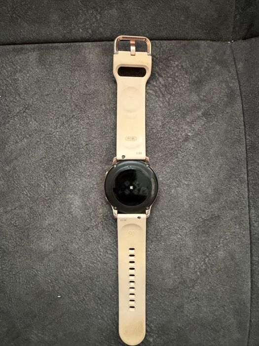 Продам часи Samsung Galaxy Watch
