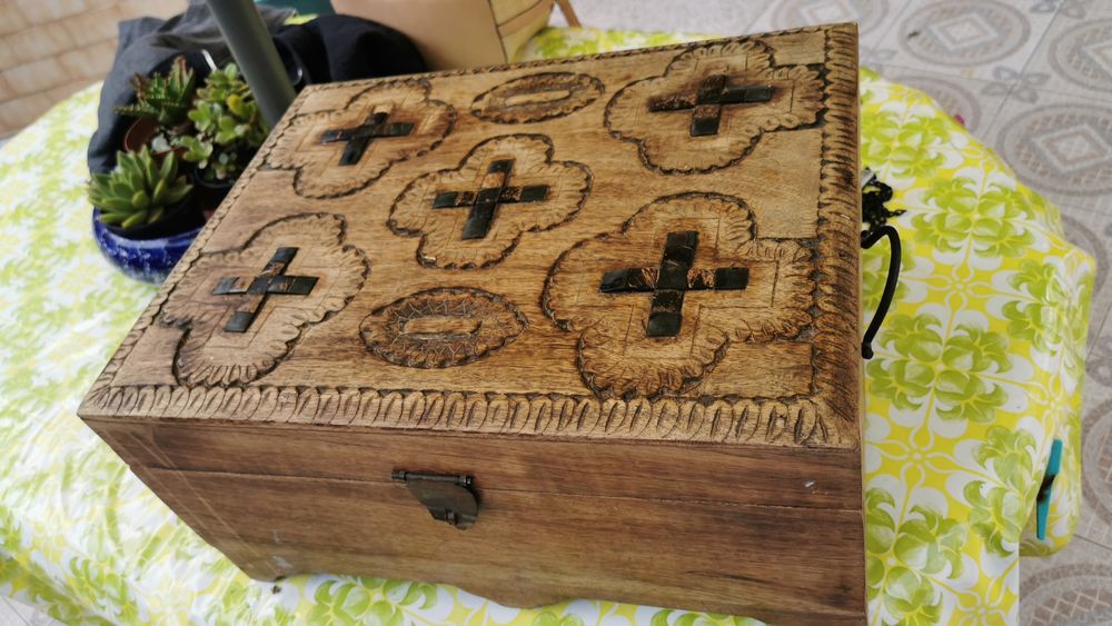 Caixa madeira artesanal