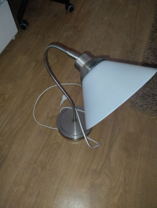 Candeeiro muito bom