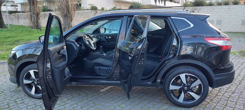 Nissan Qashqai 1.5 dCi N-Connecta (Único Dono - 97.500km) — photo 3