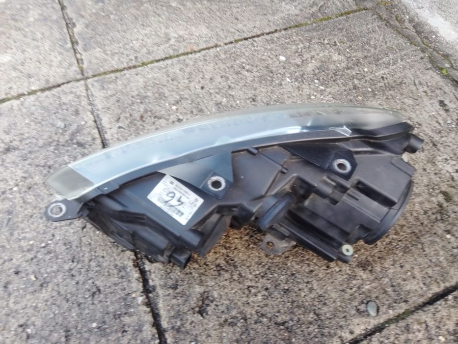 Golf VI - Farol Drt + manete mundanças