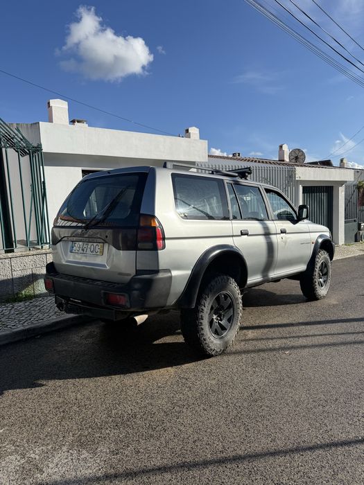 Mitsubishi Pajero Sportwagon