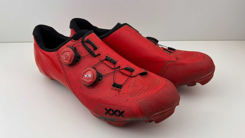 Buty rowerowe Bontrager XXX LTD MTB red 44 OCLV carbon
