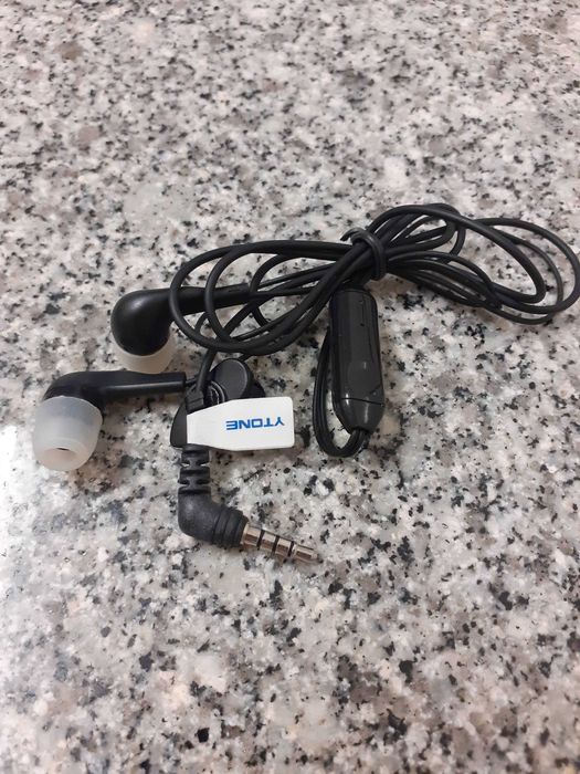 Fones de Ouvido Ytone