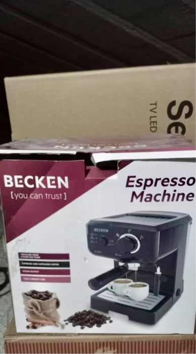 Coffee Machine64738609672321120