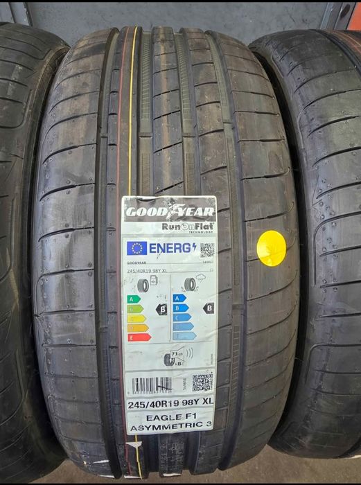 Conjunto de 4 Pneus NOVOS  245/40R19 Runflat  + 275/35R19 Runflat