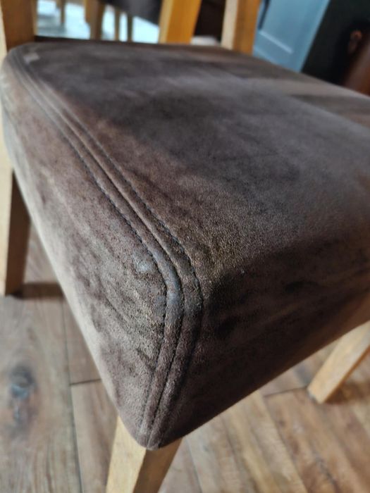 Sprzedam krzesła dębowe