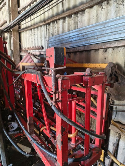 Opryskiwacz Hardi 1000 l