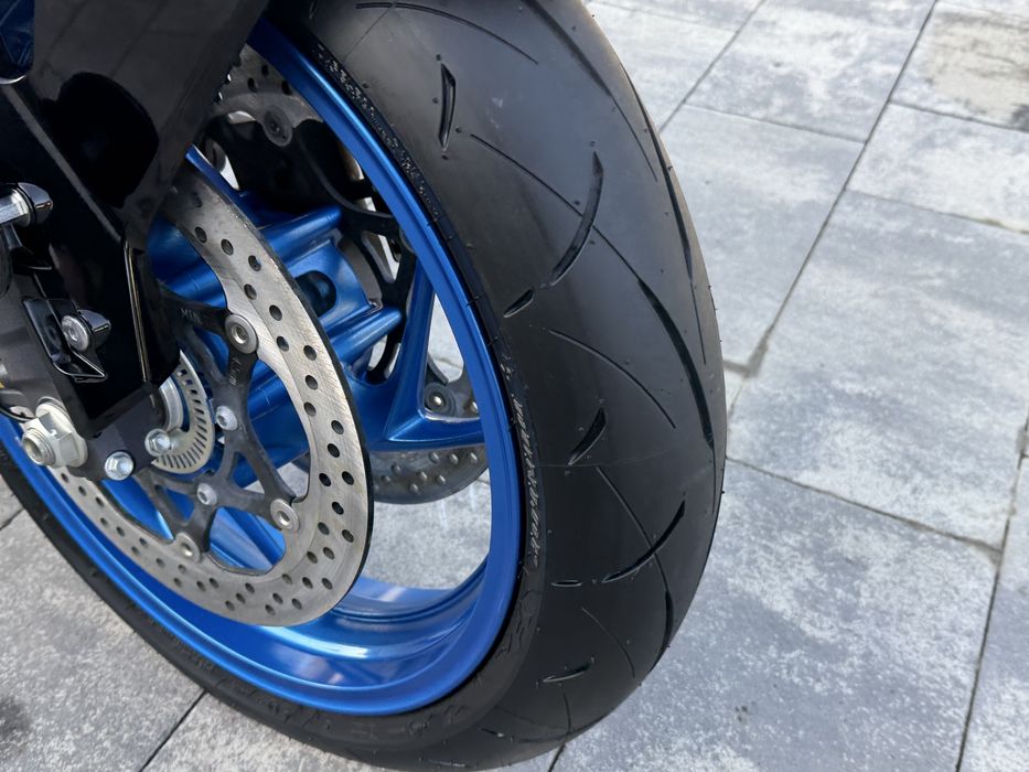 Suzuki gsx s 1000 2025