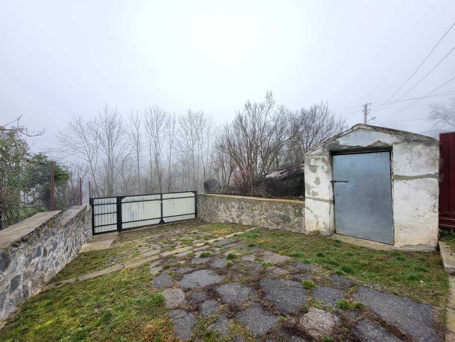 Продаж чистої та охайної частини будинку