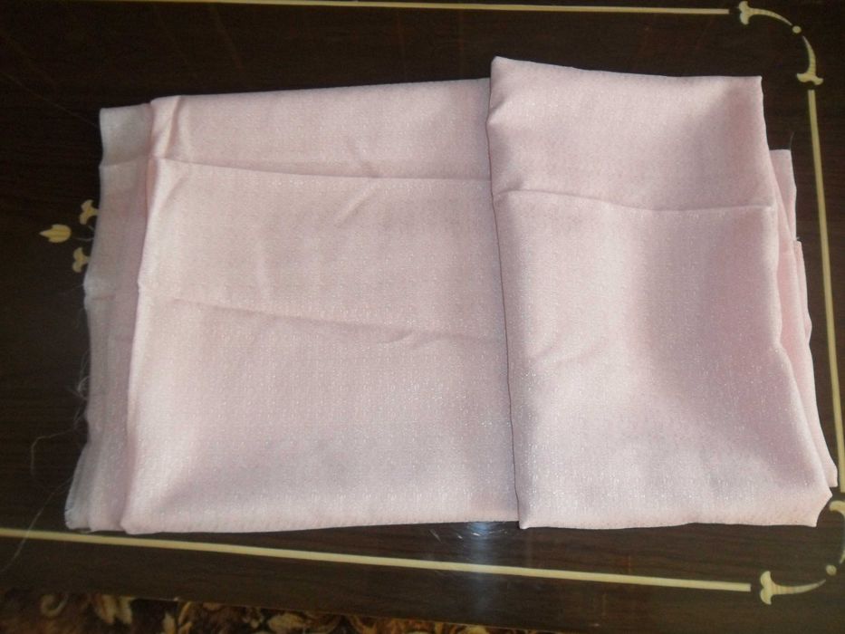 Продам відрізки тканин