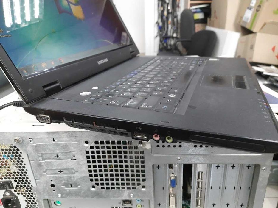 Ноутбук Samsung R60