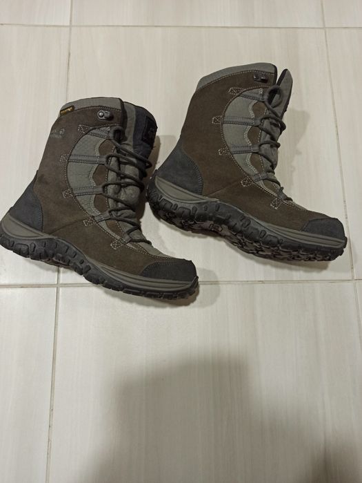 Ботінки жіночі дитячі Jack Wolfskin 38 розмір