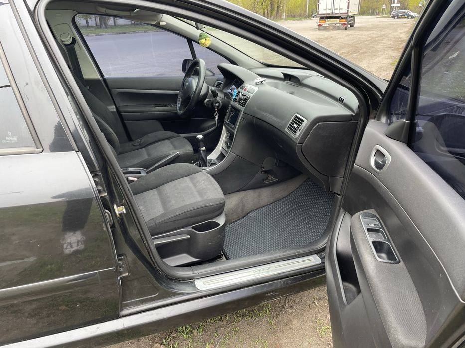 Продам Peugeot 307, 2002 рік, бензин/газ 2.0