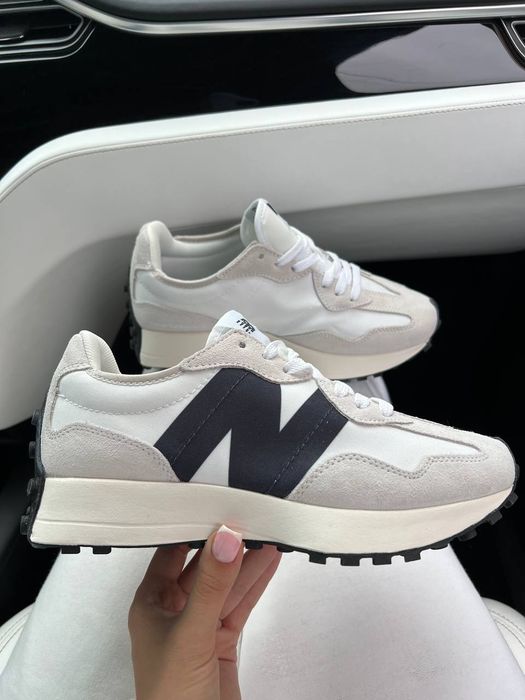 Кросівки Кроссовки New Balance 327 White Black Чорний Білий Кросовки демісезон