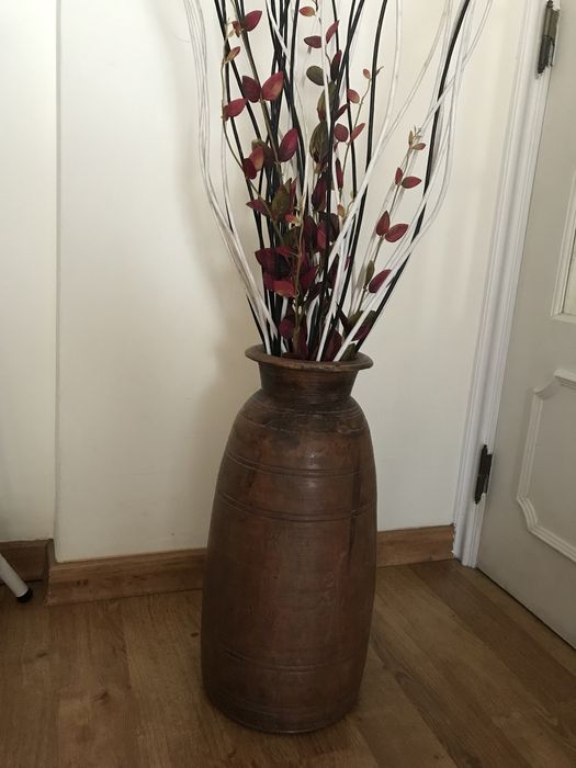 Pote decorativo,  floreira ou chapeleiro.