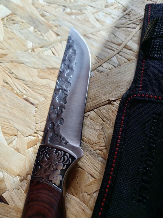 Faca de Cozinha Cabo de madeira e Aço temperado