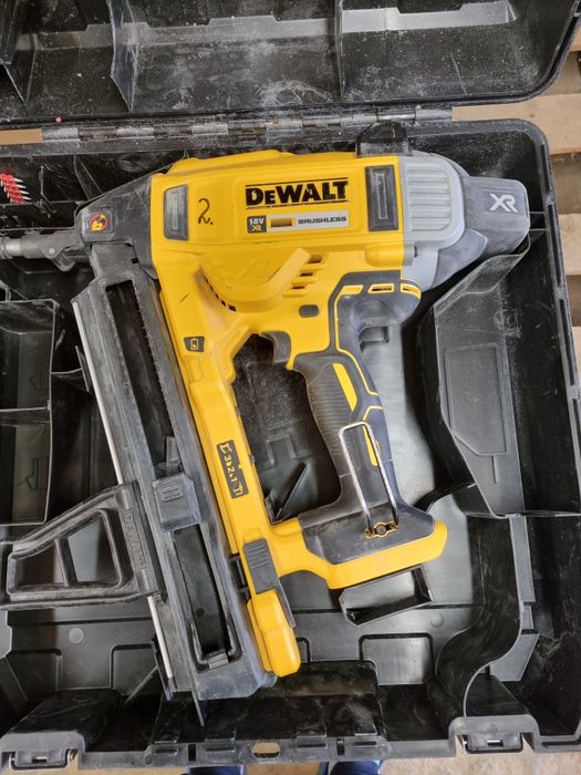 Gwoździarki  Osadzak Dewalt