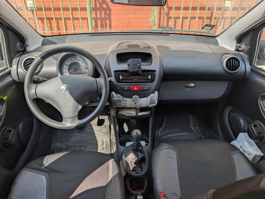 Peugeot 107 — fotografia 7