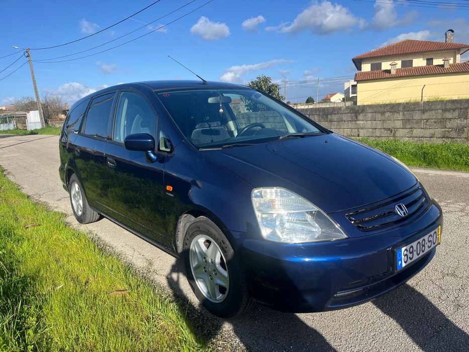 Honda Stream 1.7 GPL – 7 Lugares