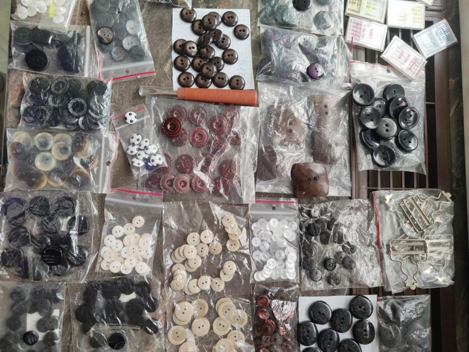 Guziczki -różyczki i inne