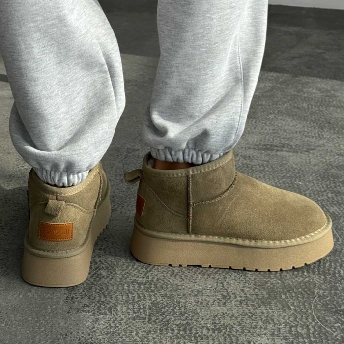 Оливкові уггі платформа, натуральна замша, угги на платформе 36,39,40р