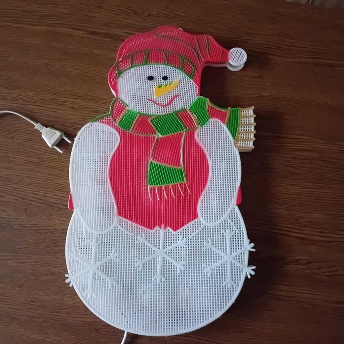 ozdoba świąteczna na okno -bałwanek z ledami na prad -nowy