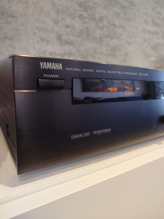 Procesor dźwięku Yamaha DSP-E390