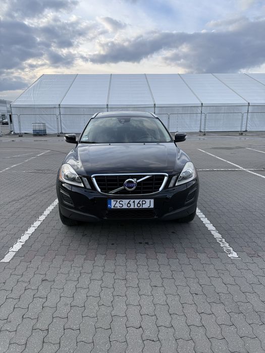 VOLVO XC60 T6 304 KM AWD Summum Bezwypadkowe