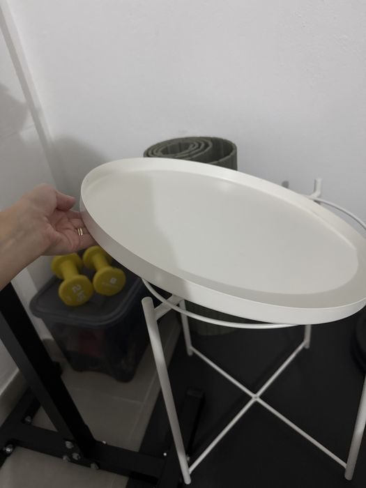 Mesa de apoio IKEA branca – excelente estado
