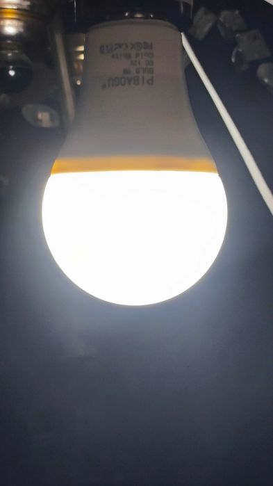 Лампи LED 12 вольт 9-12 ват