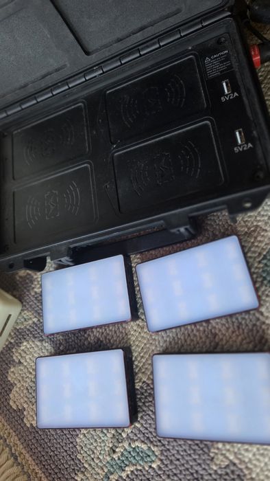 Kit Viagem Aputure MC 4 Luzes RGB