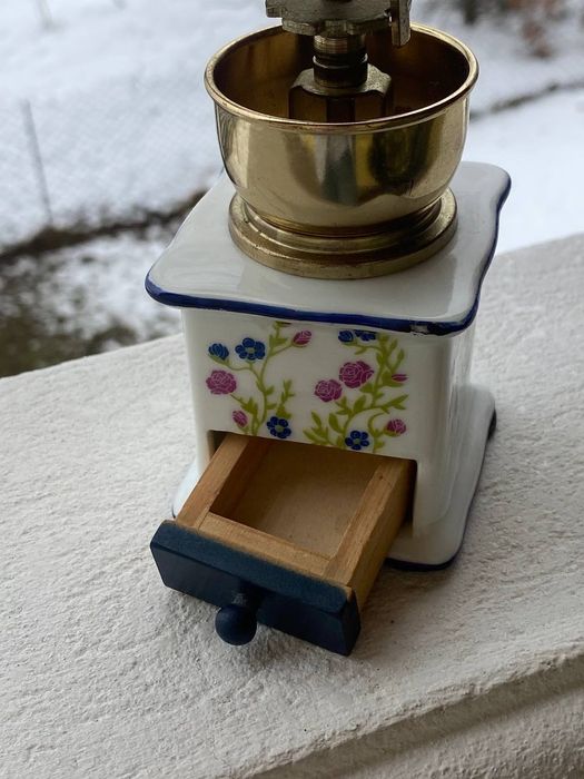 Вінтажна перцемолка