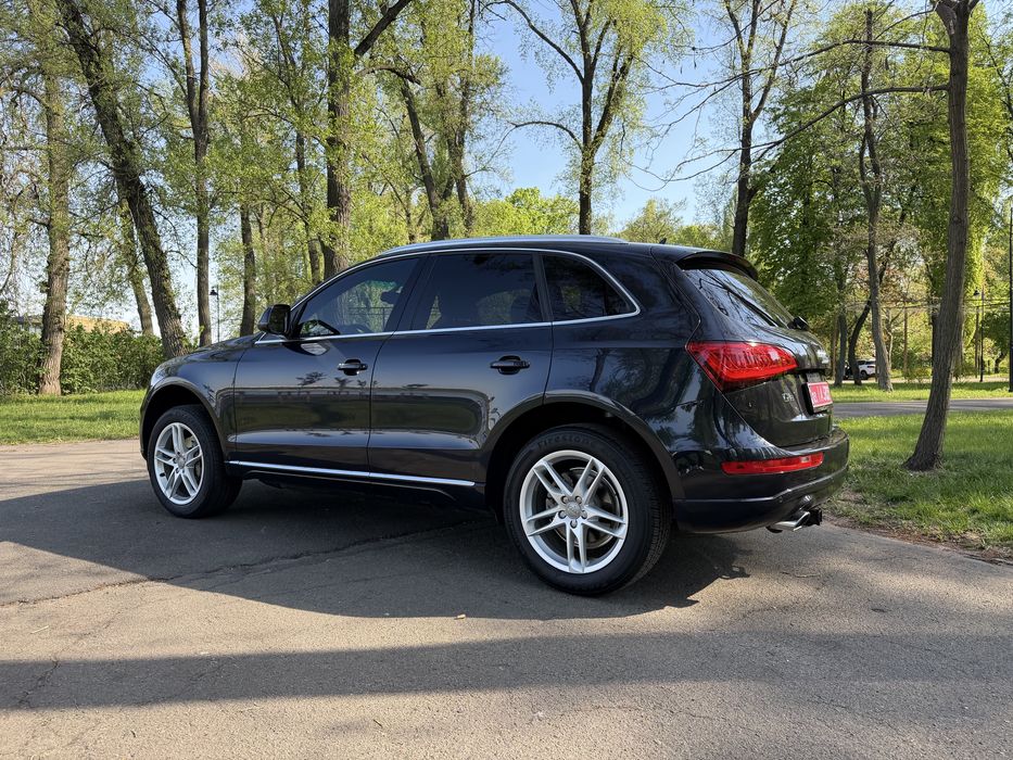 Audi Q5 Premium Plus