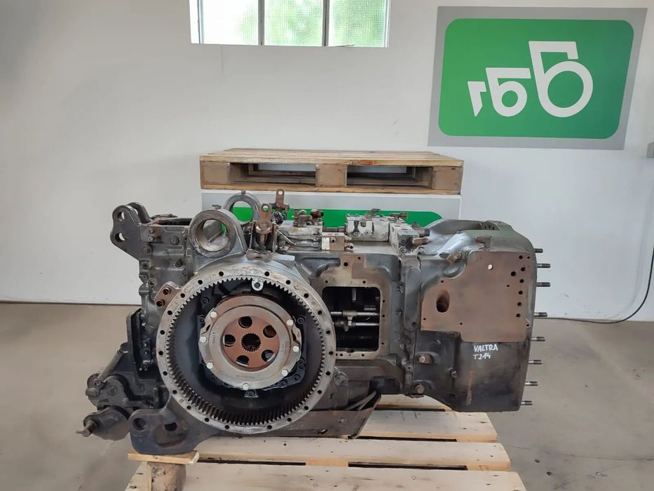 Dyferencjał tył V213709 VALTRA T214