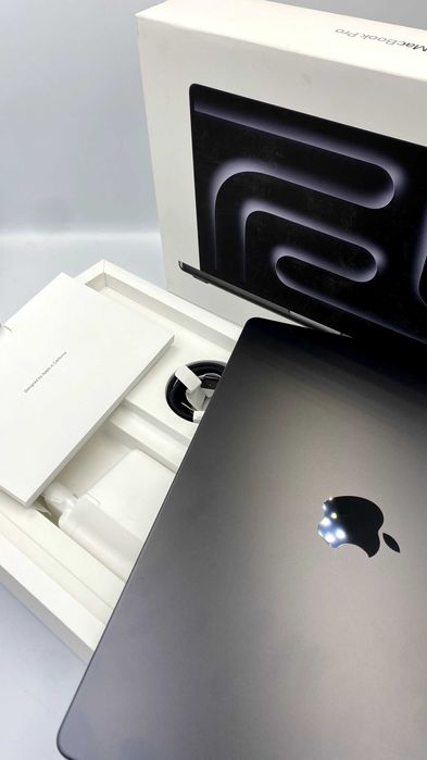 Apple MacBook Pro 14 M4 Pro 24/1TB Space Black (MX2J3) 2024