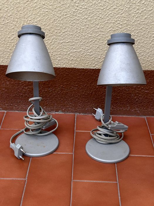 Cadeeiros de secretaria ou cabeceira