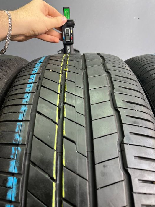 Шины БУ 235 55 R 19 HANKOOK s1evo3 suv Лето Комплект резина