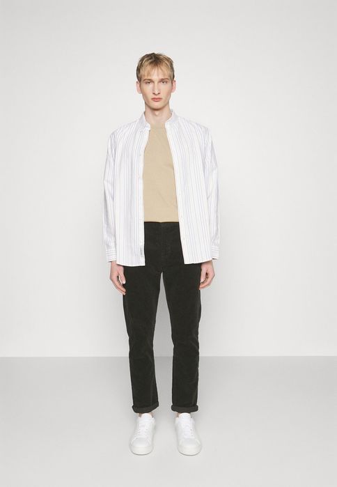 Spodnie sztruksowe ciemno-zielone J.LINDEBERG XL