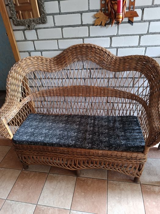 Садові меблі,крісло гойдалка ,плетена