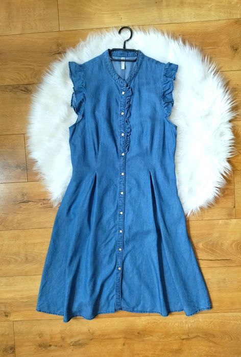 Sukienka rozkloszowana