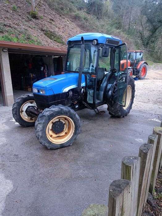 New Holland TN95 FA