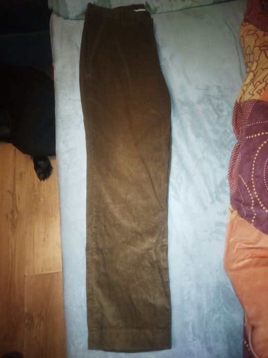 Spodnie sztruksy Reserved męskie 44