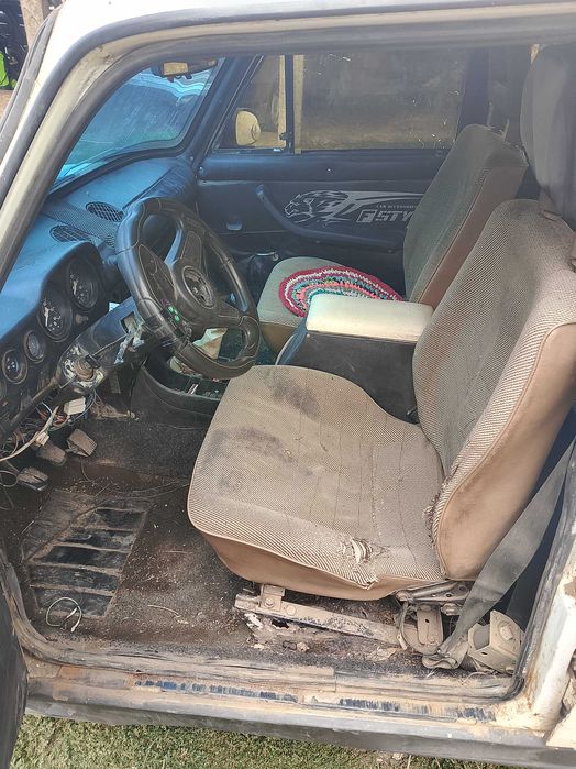 Легковий автомобіль 2101