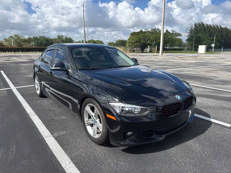 BMW 3 Series 328i      2015