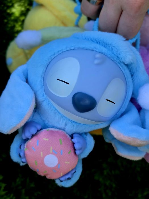 Стіч Stich сюрприз, мʼяка трендова іграшка брелок Стіч, Disney, ОПТ