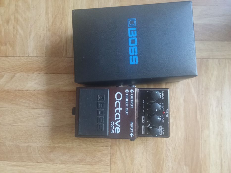Boss OC-5 Octaver oktawer