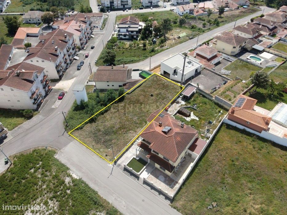 Excelente lote de terreno com projeto aprovado — Serpins, Coimbra